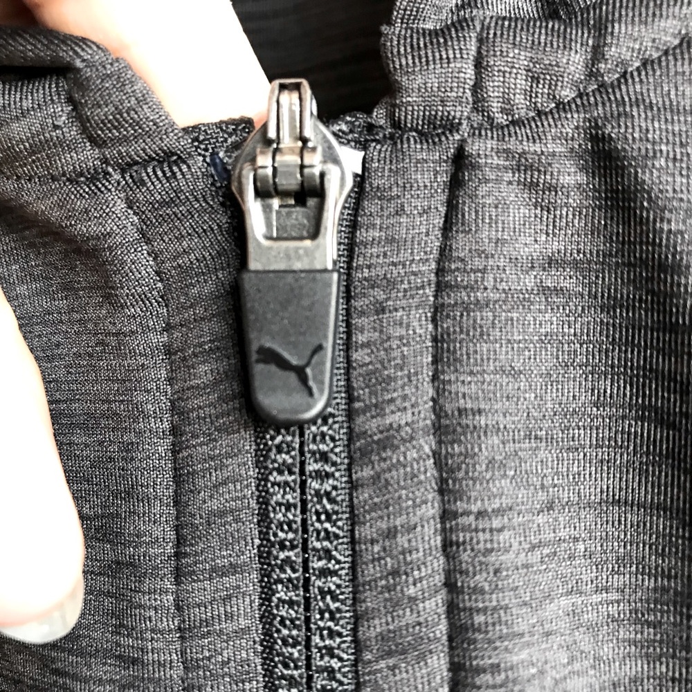 Puma grey cropped hoodie size Medium - Picture 4 of 12